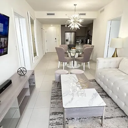 Resort Style Luxury Living In Doral, Miami